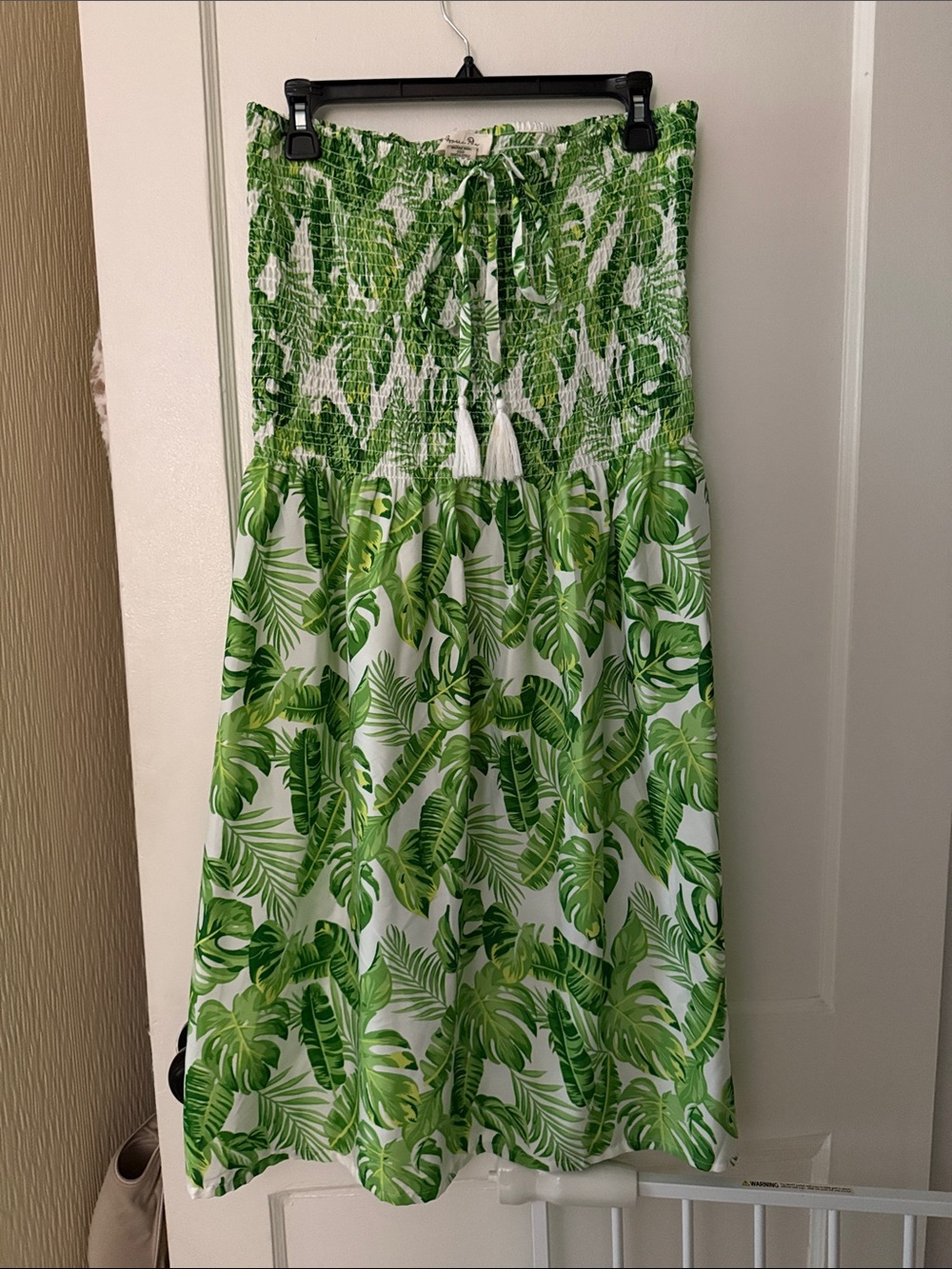 Strapless Tropical Green Leaf Sundress